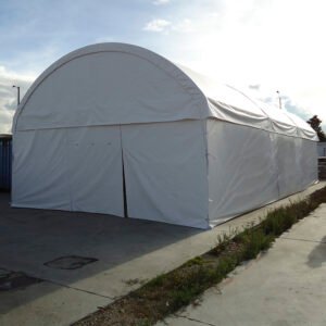 Carpa industrial utilizada como bodega