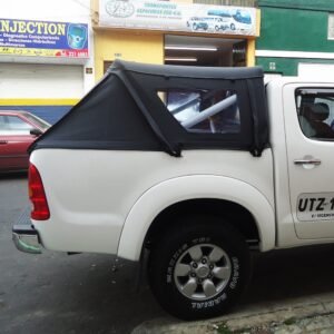 Carpa para pickup con ventanas transparentes y estructura resistente