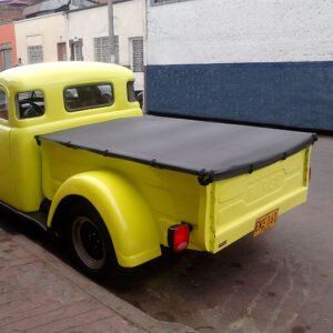 Carpa plana personalizada para pickup con sistema de ajuste y tensado