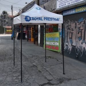 quiosco plegable moderno para uso comercial en exteriores